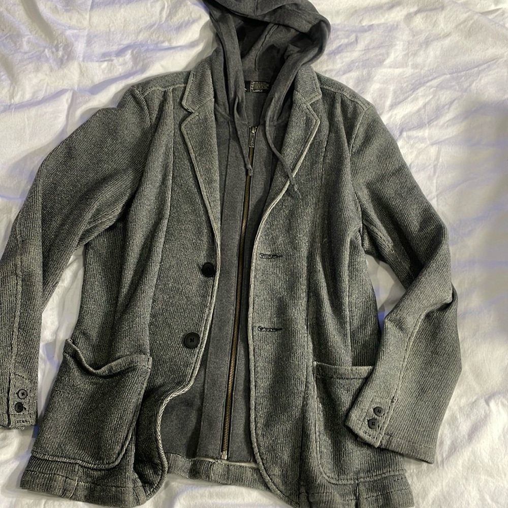 Howe Men’s zip-up and button-up jacket with hoodie attached inside Size Large